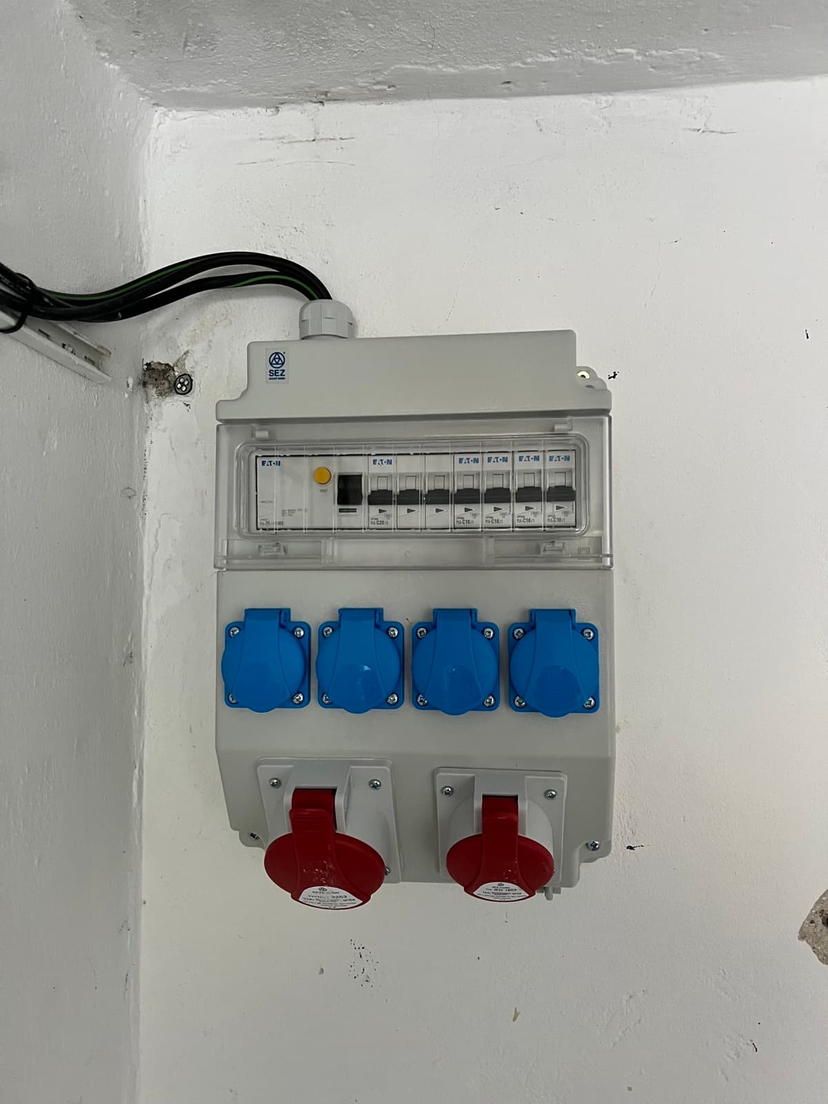 Nová elektroinštalácia v garáži